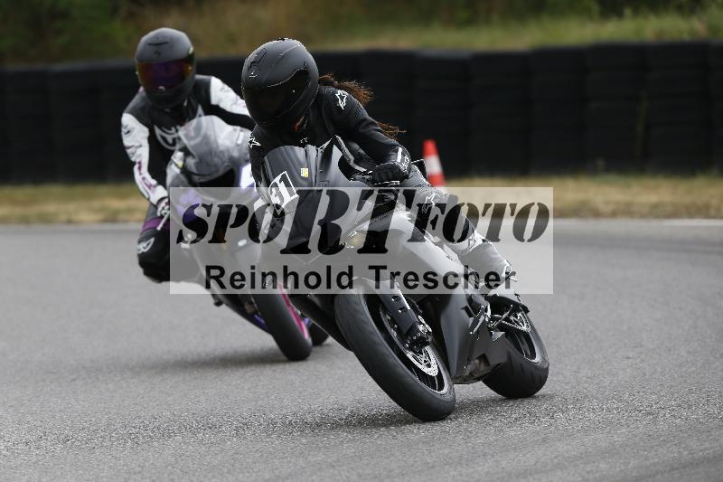 Archiv-2025/32 07.07.2025 Plüss Moto Sport ADR/Einsteiger/31